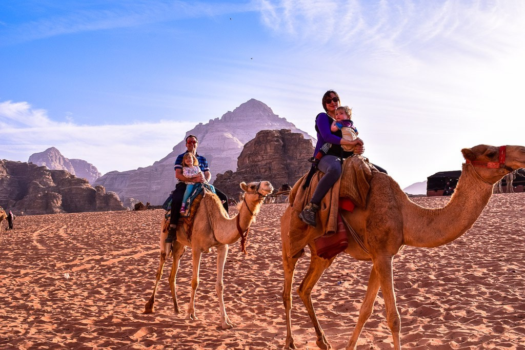 Excursiones de senderismo y trekking en Wadi Rum Jordania Petra Dana